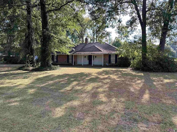 6415 E Castledale Dr, Greenwell Springs, LA 70739