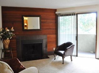 14830 NE 1st St APT D, Bellevue, WA 98007