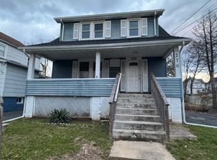 276 Duer St, North Plainfield, NJ 07060
