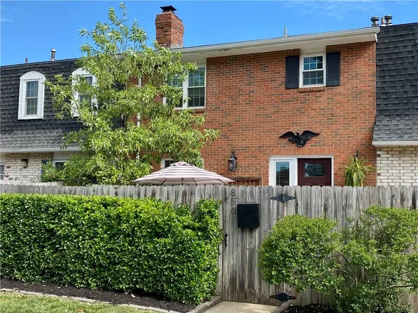 8502 W 84th St, Overland Park, KS 66212