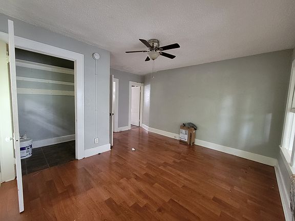 4th image of 345 5th Ave N #8