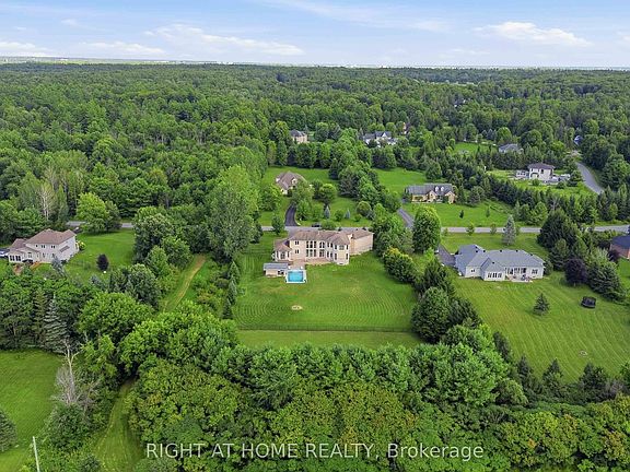 3rd image of 1607 Landel Dr