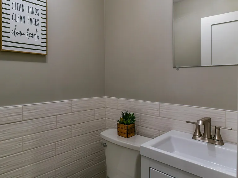 11240 S Kedzie Ave — Photo 19