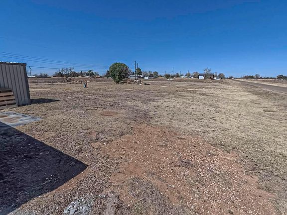 3rd image of 228 Karen Dr