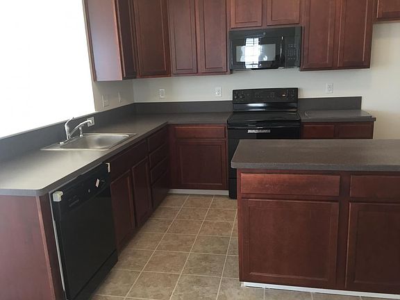 4th image of 4457 Elmwood Dr