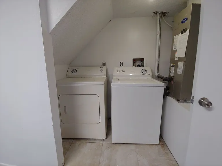5324 Desoto Pl #A — Photo 16