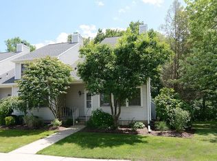 308 Carnegie Ct, Hackettstown, NJ 07840