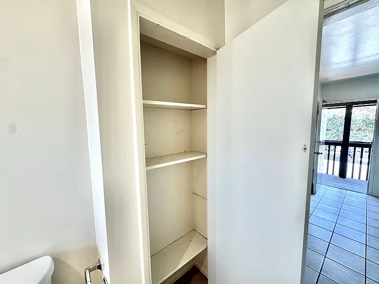 1612 Sunset Cliffs Blvd — Photo 9
