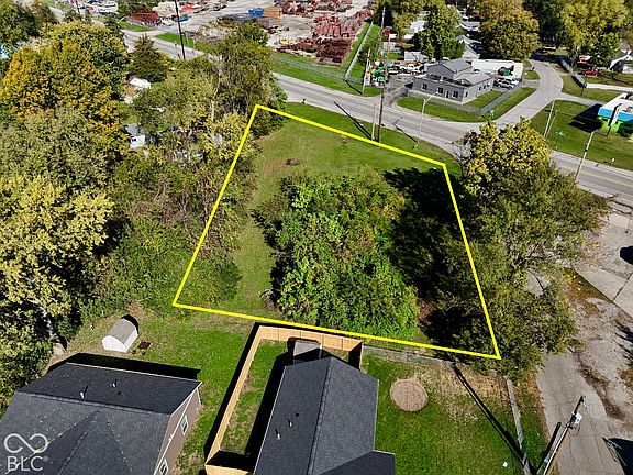 4th image of 4039 Southeastern Ave