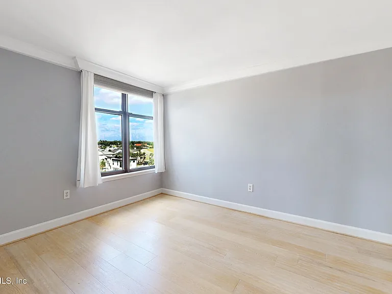 2100 Ocean Dr #Penthouse 2 — Photo 15