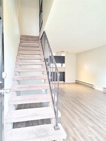 1st image of 15 F St SE APT C