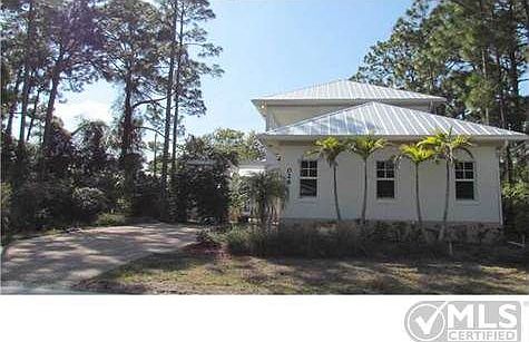 3rd image of 3026 Ellsworth Ln