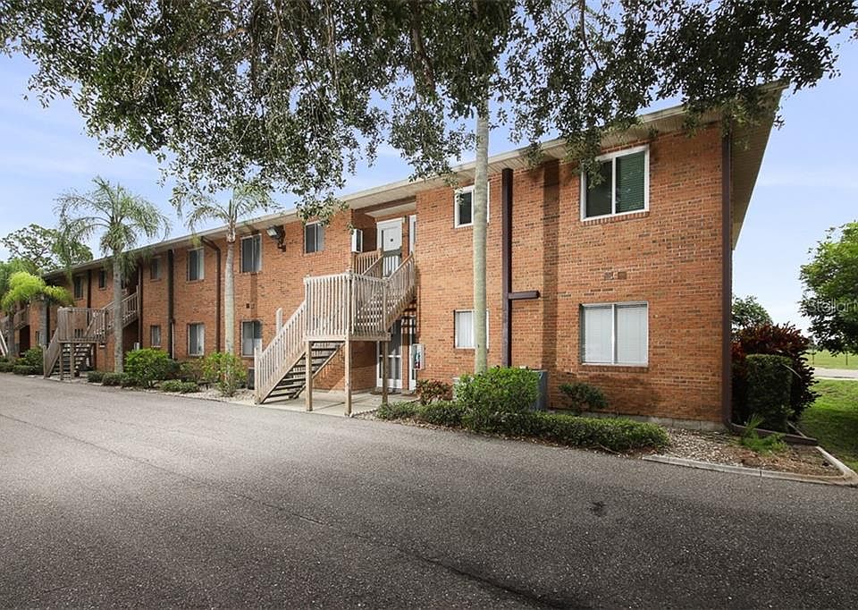 1st image of 217 Airport Ave W APT 219