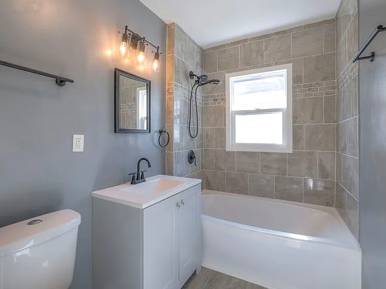 3305 Cleveland Ave — Photo 9