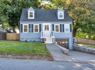31 Pleasant View Ave, Braintree, MA 02184