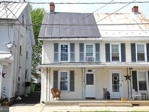 109 E Main St, Newmanstown, PA 17073
