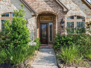 10802 Avery Arbor Ln, Cypress, TX 77433