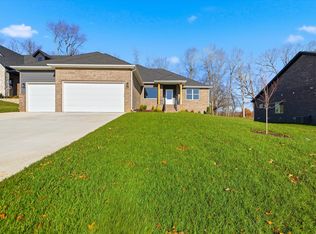 5569 E Wild Horse Drive, Springfield, MO 65802