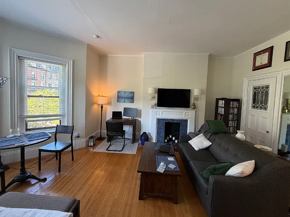 249 Beacon St #3F