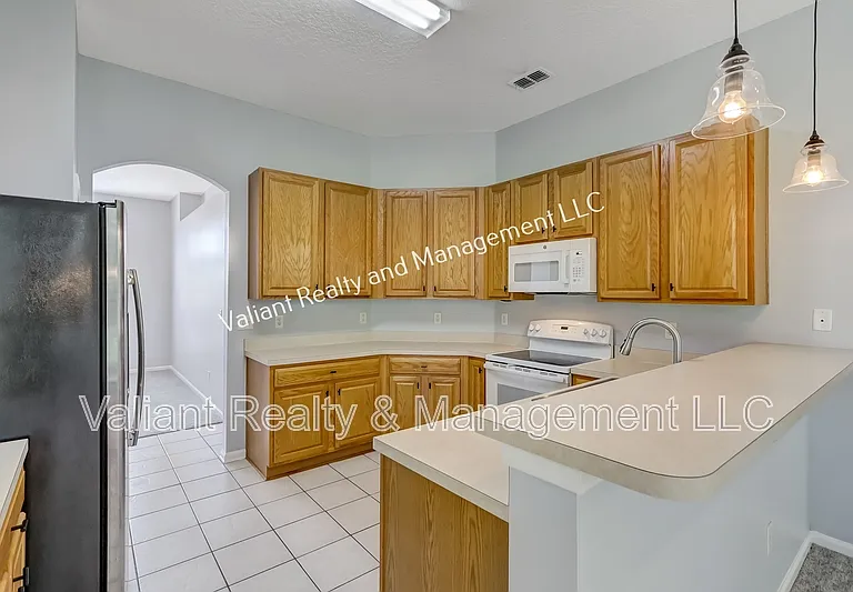 12197 Ripken Cir N — Photo 20