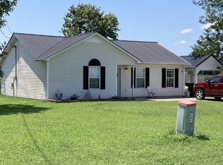 169 Bumpus Mill Rd, Oak Grove, KY 42262