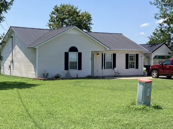 169 Bumpus Mill Rd, Oak Grove, KY 42262