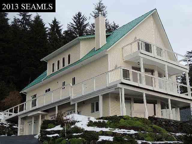 House sits high on the lot so views are amazing