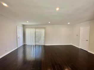 7371 Fountain Ave APT 303, Los Angeles, CA 90046