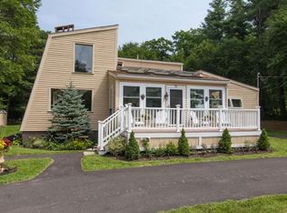 11 Pine Hill Ln, Princeton, MA 01541