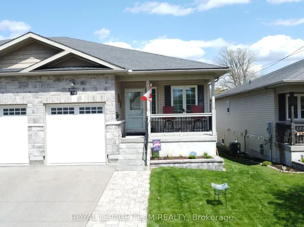 11 A Centre St, Brockville, ON K6V 5S6