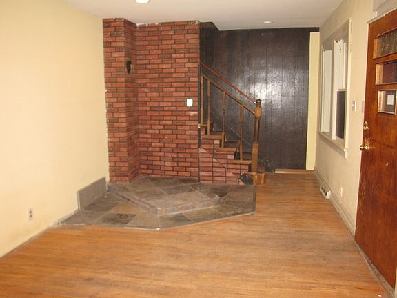 5th image of 47 S Monterey Ave