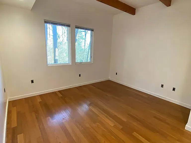 5880 SW Ralston Dr — Photo 5