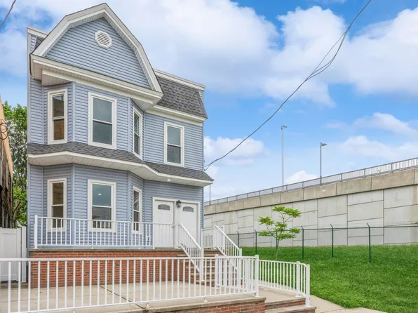144 W 5th St, Bayonne, NJ 07002