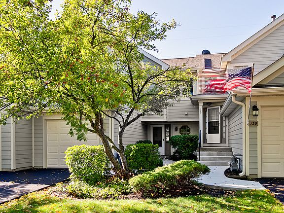 4th image of 125 W Hamilton Dr #36