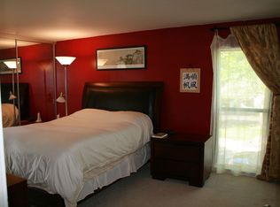 6818 Old Royalton Rd #101, Brecksville, OH 44141