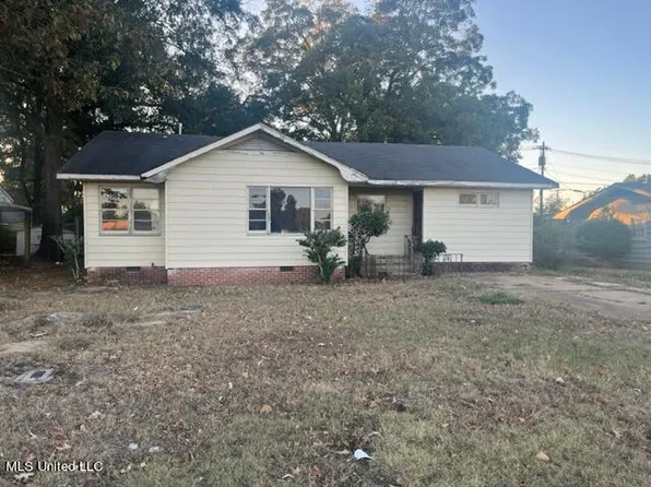 602 Linden Ave, Greenwood, MS 38930