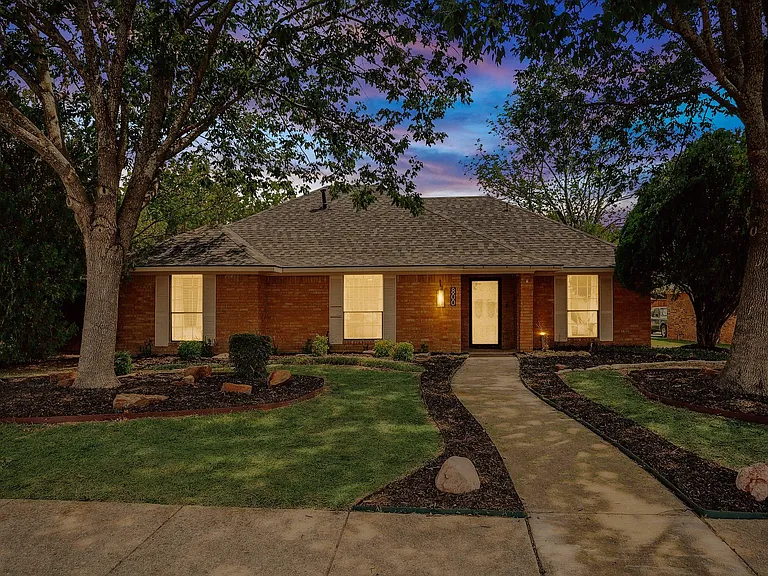 800 High Meadow Dr — Photo 44