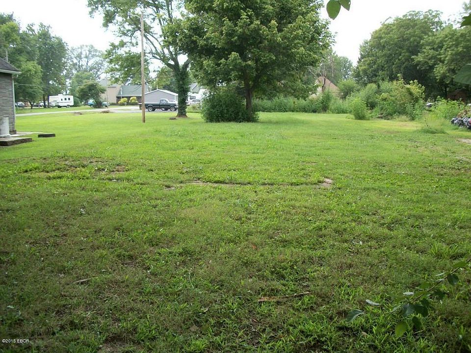 1st image of 503 Mill St