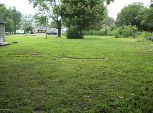 503 Mill St, Carrier Mills, IL 62917