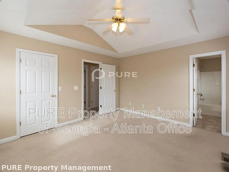 6 Cambridge Ct — Photo 16