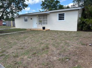 4101 SW 32nd Dr, Hollywood, FL 33023