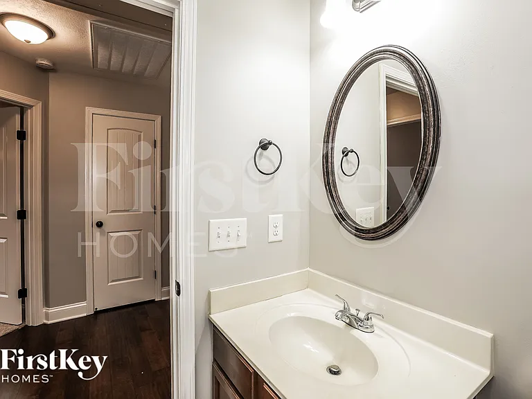 713 W Accipiter Cir — Photo 16