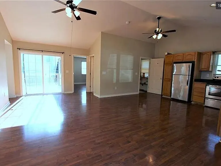534 Cleveland Ave — Photo 8