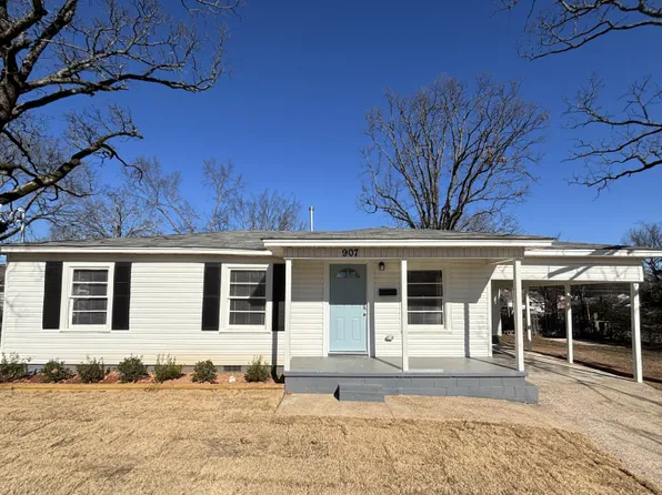 907 W 43rd St, N Little Rock, AR 72118