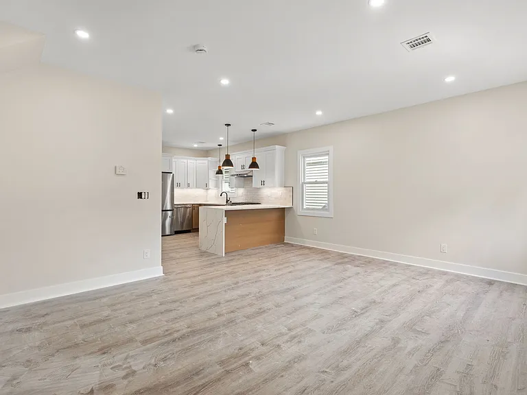 827 Murray St #2 — Photo 10