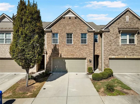 2126 Knoll Pl NE, Atlanta, GA 30329