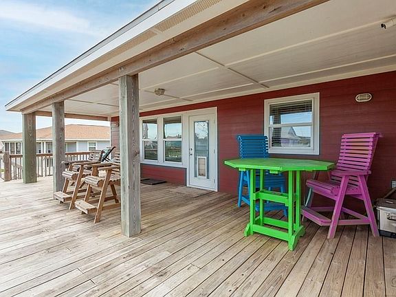 2nd image of 2408 Sand Crab Ln