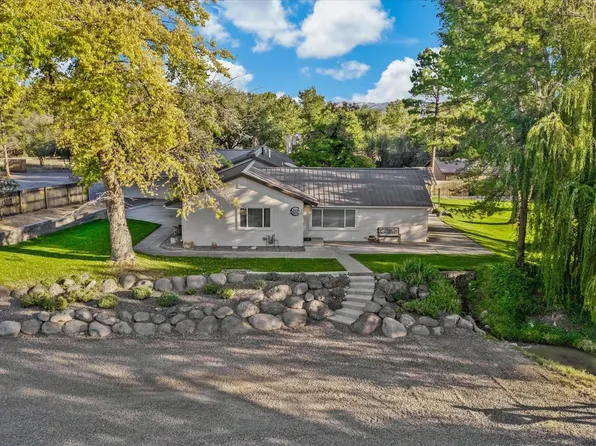 126 E Alcove Dr, Grand Junction, CO 81507