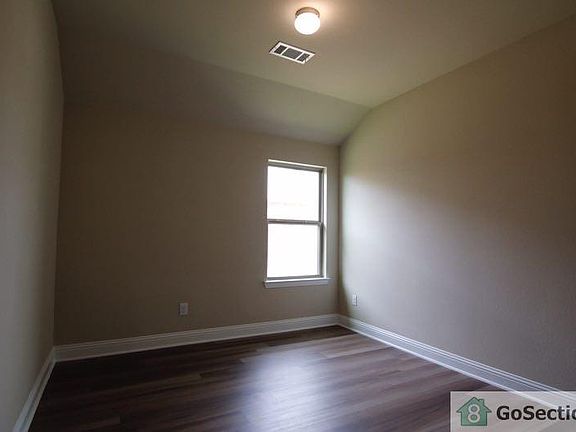 5th image of 6210 Heron Dr