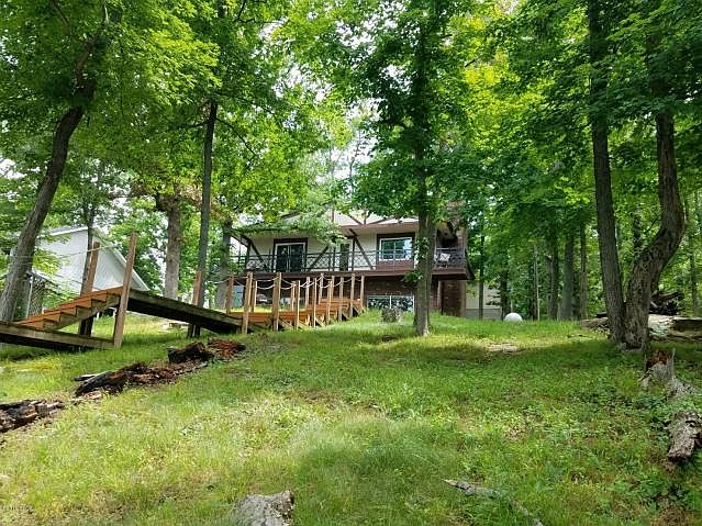 1st image of 545 Cedar Ln